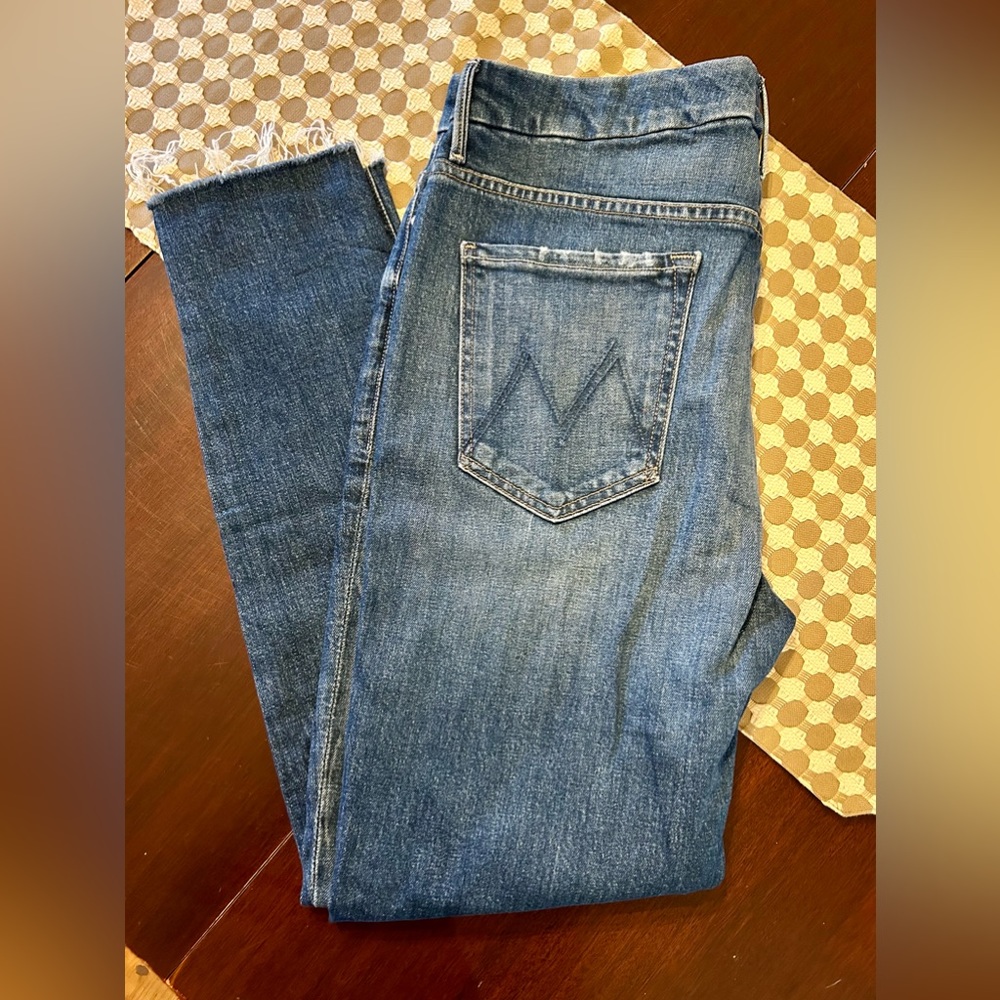 NWOT Mother Denim High Waisted Looker Ankle Fray Jeans